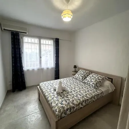 La Bleue Jardin Holiday home
