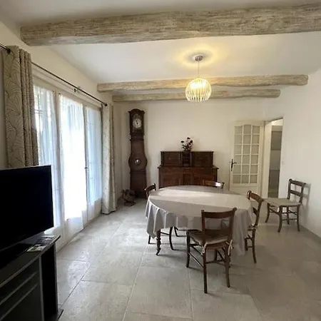 La Bleue Jardin Holiday home *